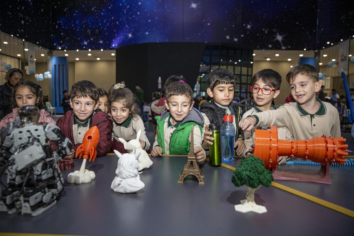 "Bilimin İzinde Erzurum Bilim Şenliği" başladı