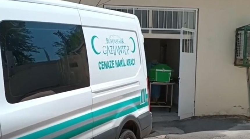 G&uuml;venlik g&ouml;revlisi, kahvehaneye d&uuml;zenlenen silahlı saldırıda hayatını kaybetti