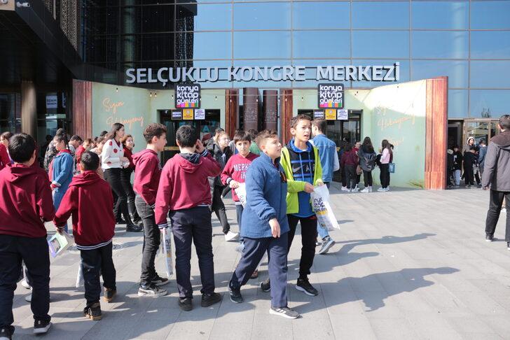 Konya Kitap Günleri kitapseverleri ağırlamaya devam ediyor G3