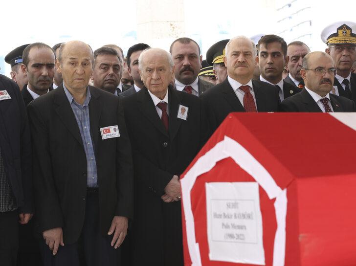 Şehit polis memuru Hızır Bekir Baybörü son yolculuğuna uğurlandı G5