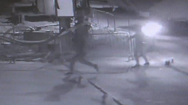 Antalya’da deri giyim mağazasına molotoflu saldırı