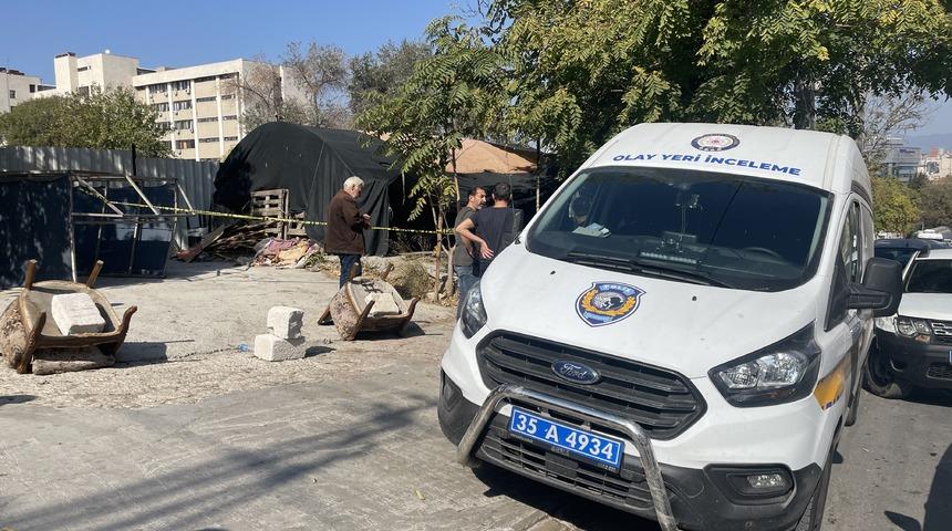 İzmir'de barakada yaşayan kişi bıçaklanarak öldürülmüş halde bulundu