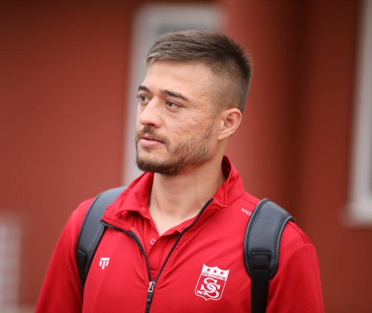 Sivasspor kafilesi Trabzon'a gitti G2