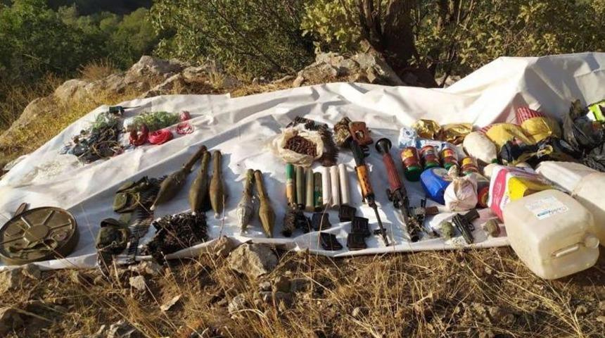 İçişleri Bakanlığı duyurdu! Cudi'de PKK'ya ait çok sayıda silah ele geçirildi