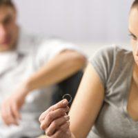 Evlenmeden &ouml;nce tekrar d&uuml;ş&uuml;n&uuml;n! En &ccedil;ok boşanan bur&ccedil;