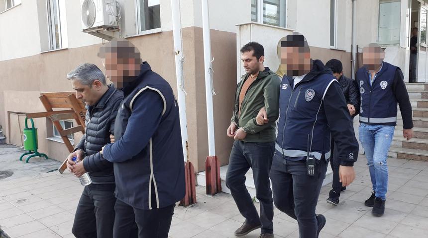 Yunanistan'a kaçarken yakalanan 2 FETÖ hükümlüsü tutuklandı