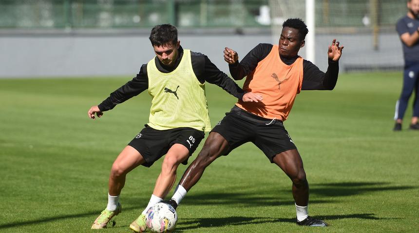 Manisa FK, Çaykur Rizespor maçının hazırlıklarına başladı