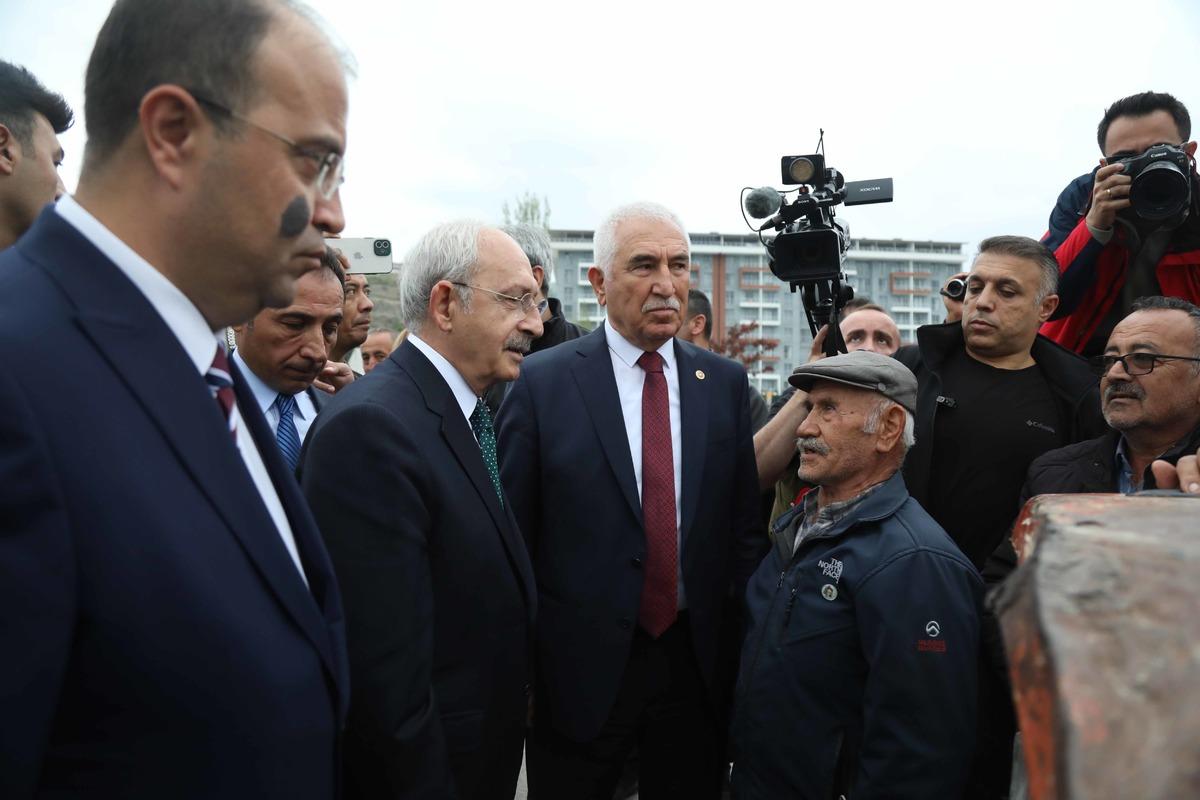 CHP Genel Başkanı Kılı&ccedil;daroğlu, Tokat'ta esnaf ziyaretinde konuştu: