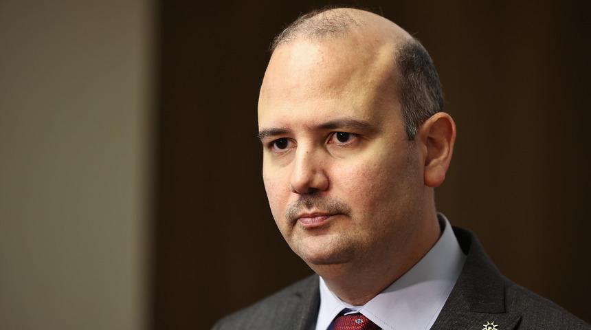 AK Partili İleri, dijital dönüşümde Türkiye'deki gelişmeleri değerlendirdi: