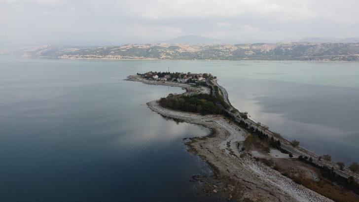 Eğirdir Gölü'nde su seviyesi son 2 haftada 8 santimetre düştü G5