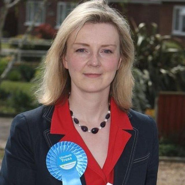 Liz Truss, 2010 yılında milletvekili seçildi
