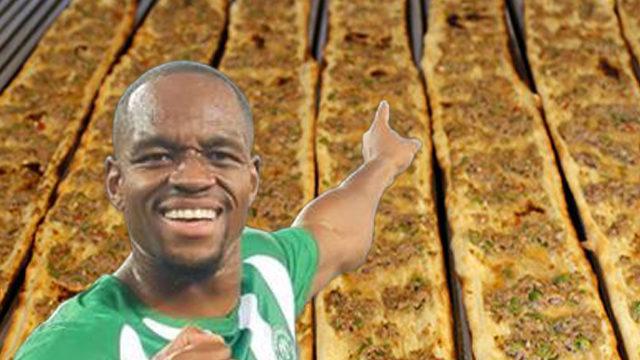 ''Etli ekmeği imzalar mısın?'' Konyaspor taraftarı, Soner Dikmen ve Uche Ikpeazu'ya ilginç bir istekte bulundu!