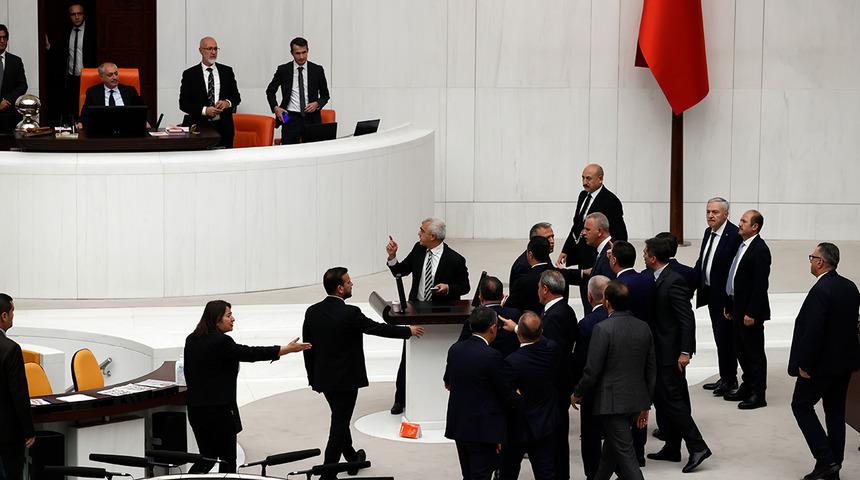 TBMM Genel Kurulu karıştı! 'Vicdansız' lafı gerginlik yarattı... 'Alnını karışlarız'