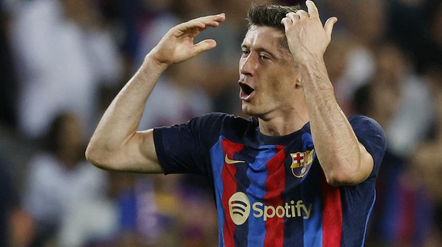 Robert Lewandowski rekor kırdı, Barcelona şov yaptı!