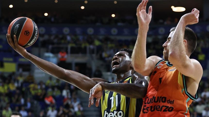 Fenerbahçe Beko, EuroLeague'de doludizgin devam ediyor!