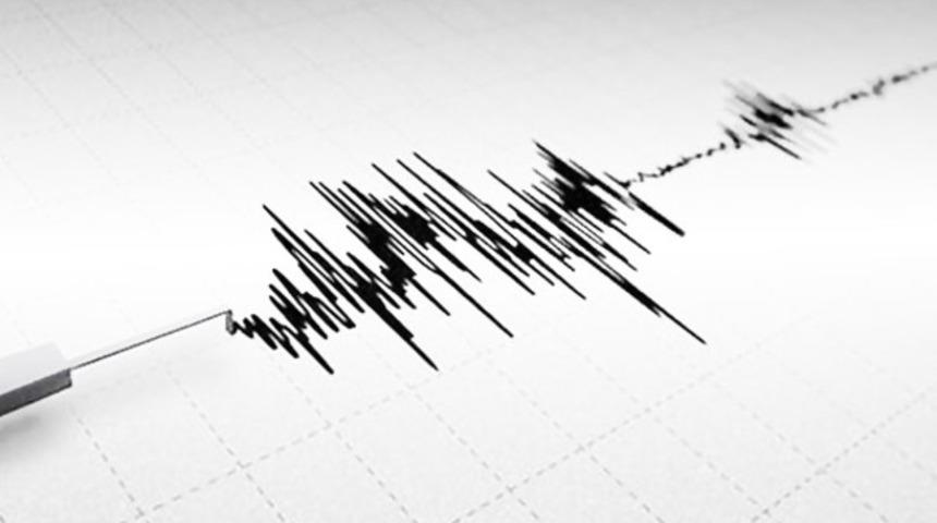 Manisa'da 4,2 büyüklüğünde deprem