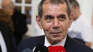 Galatasaray Başkanı Dursun Özbek, Kastamonuspor maçı sonrası soyunma odasına indi