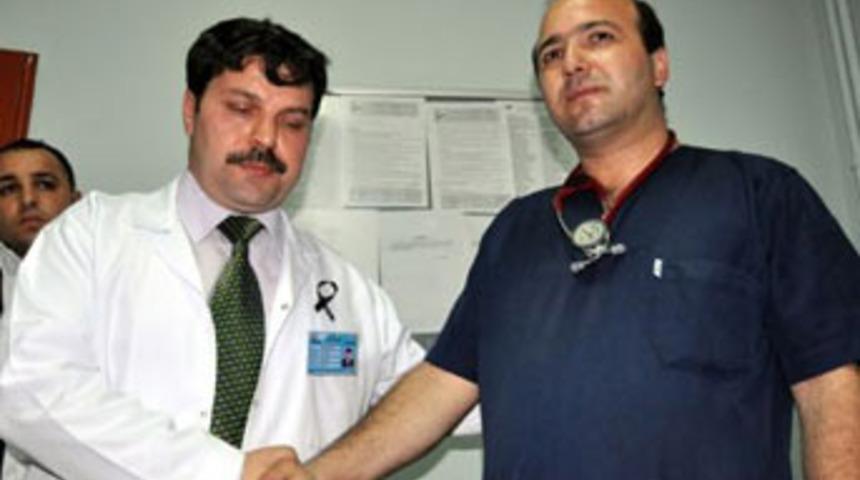 Acilde doktora saldırı