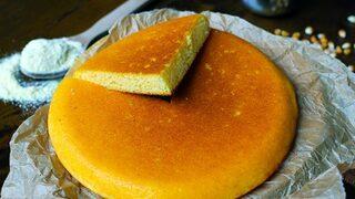 Bu leziz ekmek için fırına gerek yok: Tavada mısır ekmeği tarifi! Mısır ekmeği nasıl yapılır?