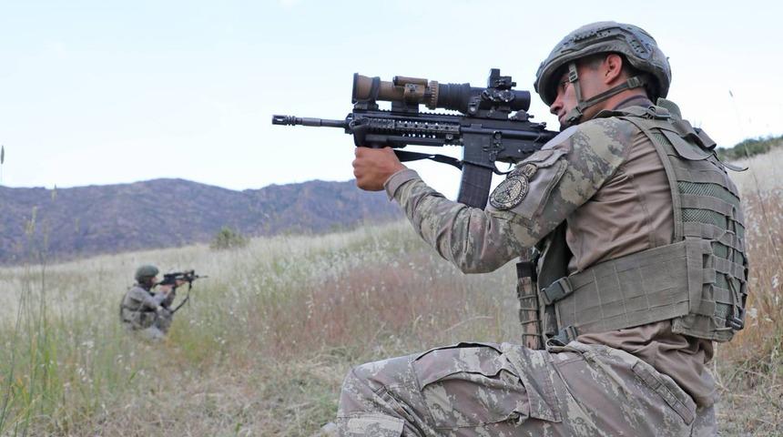 Son dakika: Teröre vurulan son darbeyi MSB duyurdu! "Yuvalarına kilit vurmaya devam ediyoruz"