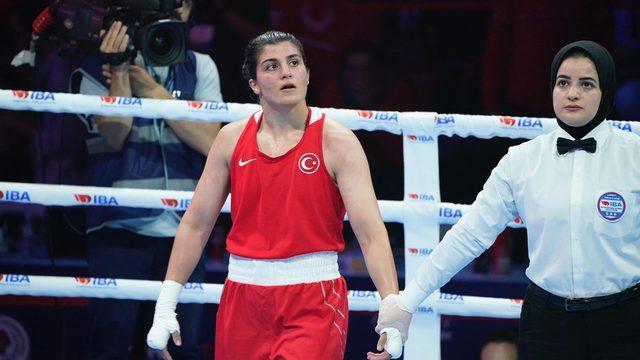 Busenaz Sürmeneli ve Şennur Demir'den bronz madalya!