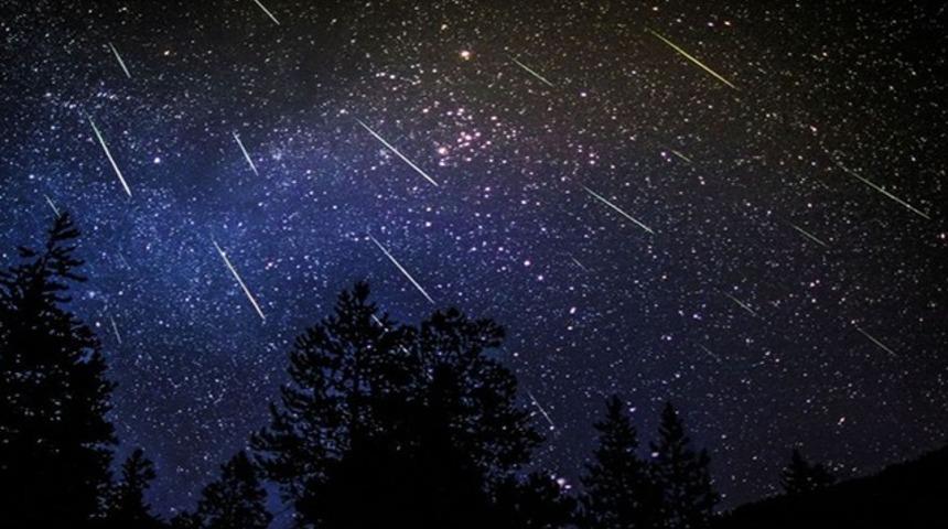 Perseid Meteor Yağmuru gökyüzünü aydınlatmaya başladı, kaçırmayın!