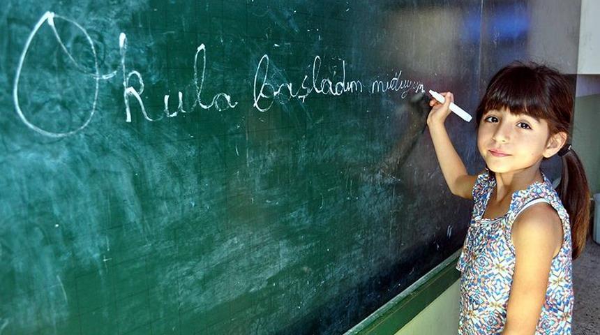 Kız çocuklarının okullaşma oranı rekor seviyeye ulaştı