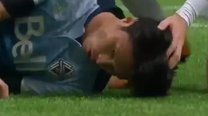 "Sarsıldık" Ünlü futbolcu hayatını kaybetti!