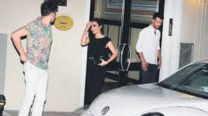 SON DAKİKA İrem Derice İle Aşk Yaşıyan Lider Şahin Evi Terkmi Etti?