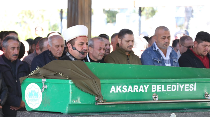 Oğlunun ardından şarkı paylaşıp intihar etmişti! Doktor babaya veda
