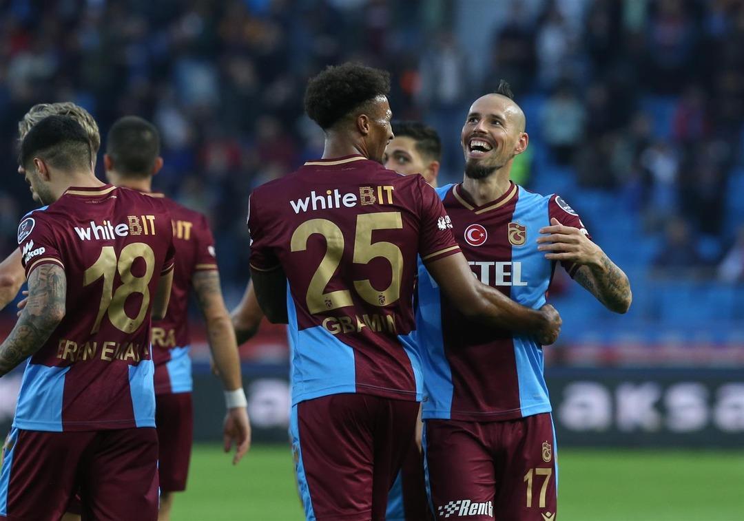 Son dakika: Trabzonspor, Sivasspor karşısında Marek Hamsik'le g&uuml;ld&uuml;! Fırtına'ya tek gol yetti...