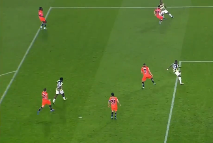 Son dakika: Fenerbahçe taraftarı isyanda! Başakşehir maçındaki pozisyon için penaltı itirazı... G2