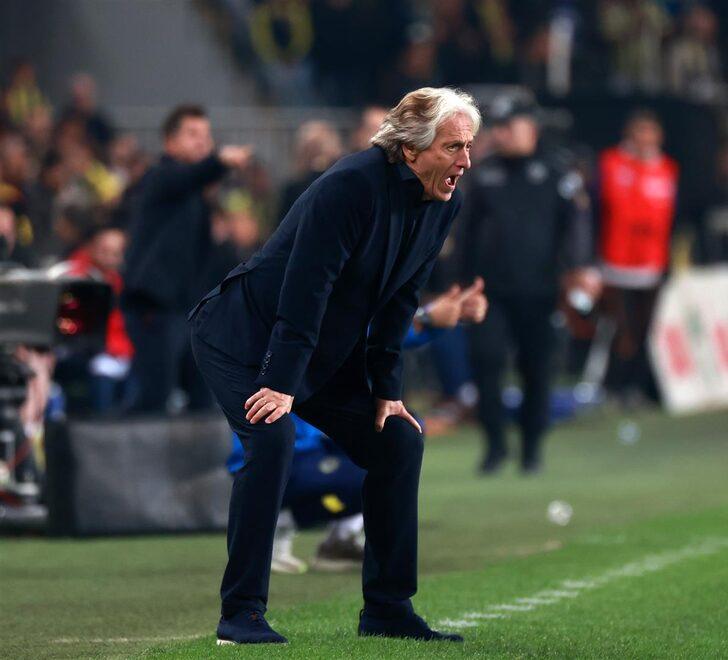 Son dakika: Taraftarın gözü kulağı bu haberdeydi! Jorge Jesus, sözleşmesi hakkında ilk kez konuştu! Fenerbahçe'de kalacak mı? G4