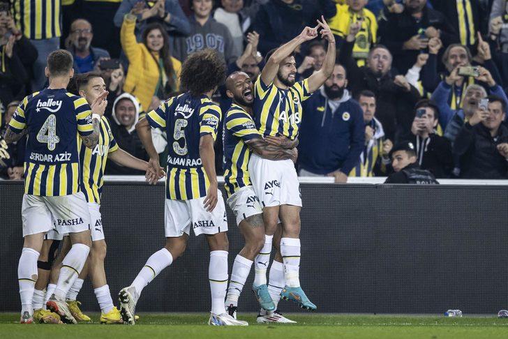 Son dakika: Nefes kesen maçta Fenerbahçe, Başakşehir'i devirdi ve liderlik koltuğuna oturdu! Diego Rossi 3 puanı getirdi... G3