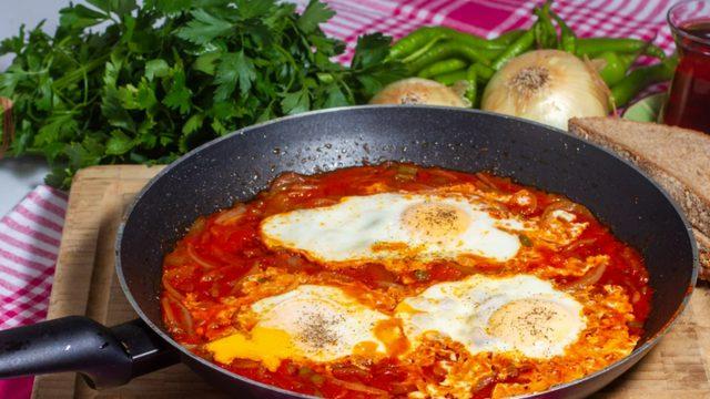 Kahvaltıya hemen deneyin: Nefis soğan öldürmesi tarifi! Soğan öldürmesi nasıl yapılır?