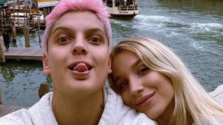 Ebrar Karakurt'un eski aşkı İmge yeni sevgilisini öpmeye doyamadı! Yatak pozu gündem olmuştu