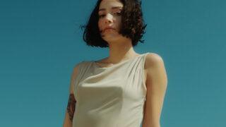 İç çamaşırlı halleriyle dikkat çekmişti... Zeynep Bastık, Harbiye'de iddialı kıyafetleri ve danslarıyla olay oldu