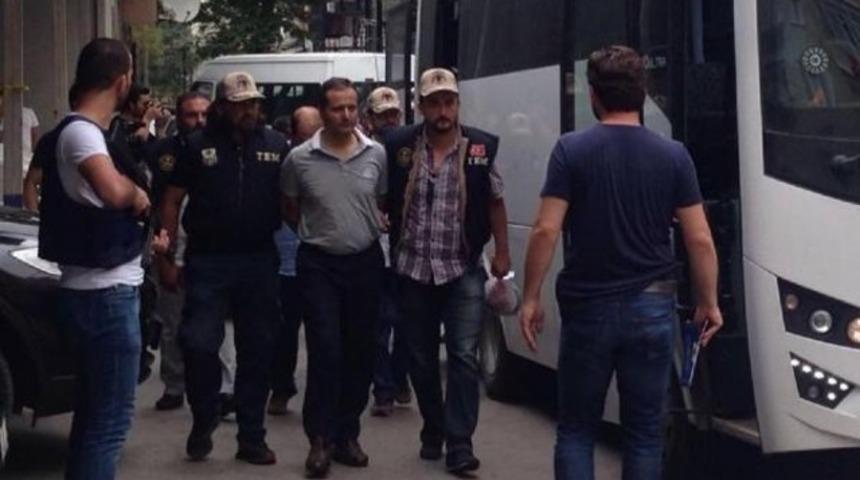 Darbeci komutana peçete veren astsubaya 20 yıl hapis istemi