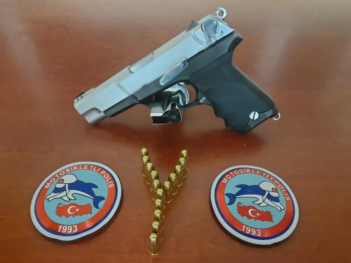 Van&rsquo;da 19 kişi tutuklandı