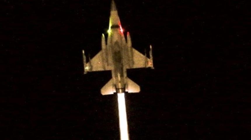 O pilot 15 Temmuz&rsquo;u anlattı: Bilerek vurdum