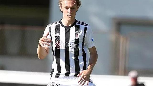 Beşiktaş'tan ayrılarak Braga'ye transfer olan Serdar Saatçı, maçın başında takımını yalnız bıraktı