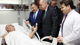 Binali Yıldırım'ın trafik kazası hakkında dikkat çeken detaylar! 'Takla attıktan sonra...' 