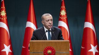 Son dakika: Kabine toplantısı sona erdi! Cumhurbaşkanı Erdoğan'dan Türk Tabipler Birliği'ne tepki: 'Bu ismin değişmesini sağlayacağız'