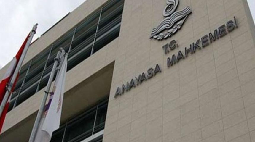 AYM'den '15 yaş' a&ccedil;ıklaması