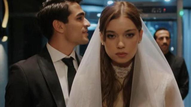 Yalı Çapkını'nın yıldız isminden şoke eden itiraf! İki kocamla yaşıyorum