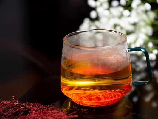 Cilt problemlerine iyi gelen safran çayının faydaları