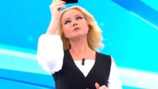 Güneş tutulması için günlerdir hazırlanan Müge Anlı bakın ne yaptı! Müge Anlı'nın Güneş tutulması ritüeli