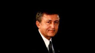 Ahmet Taner Kışlalı’yı hatırlıyor muyuz? 