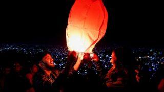 Hindistan’ın “Diwali Festivali (Işık Bayramı)” kutlanıyor! Festival renkli görüntülere sahne oldu