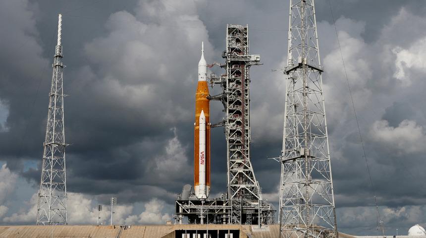 Muhtemelen NASA bile bu kadarını beklemiyordu! Artemis I'in karşısına bu kez Nicole Kasırgası engeli çıktı: Gerçekten nazar değmiş olabilir